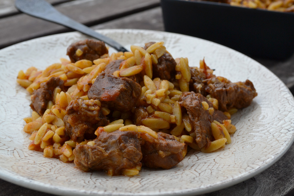 slowcooker beef yuvetsi DSC_0165