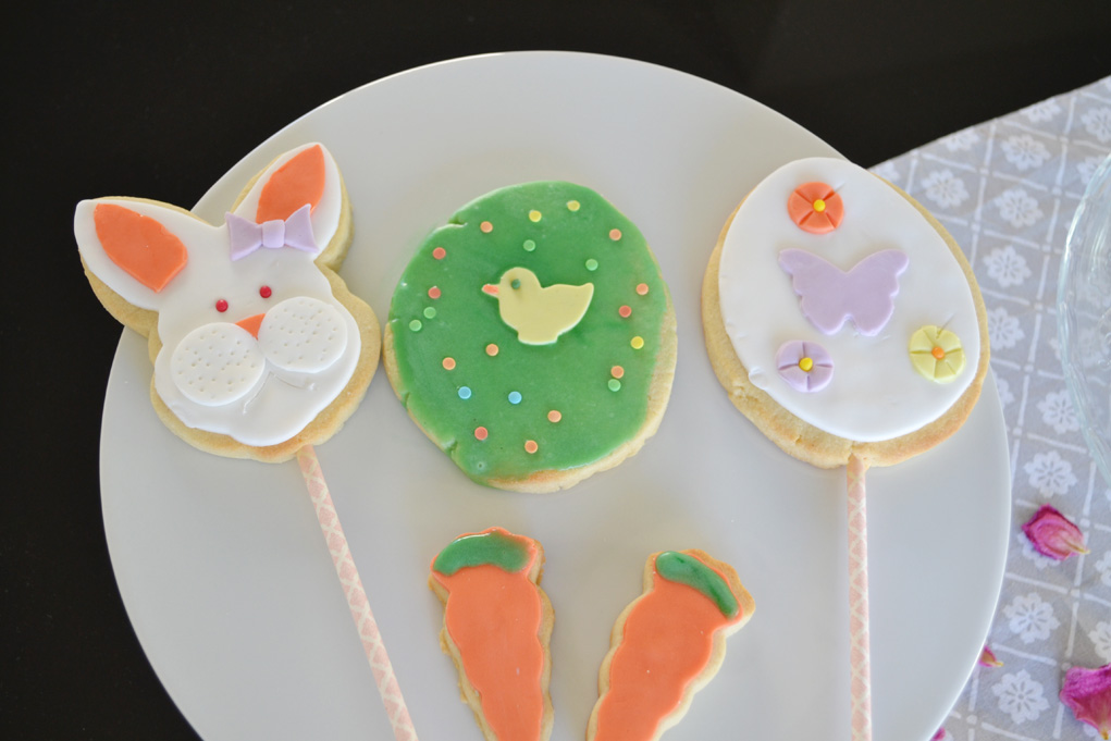 The cutest easter sugar cookies 